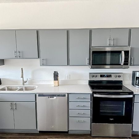 Sleepover 1Bd 1Ba Des Moines Apartments Zewnętrze zdjęcie