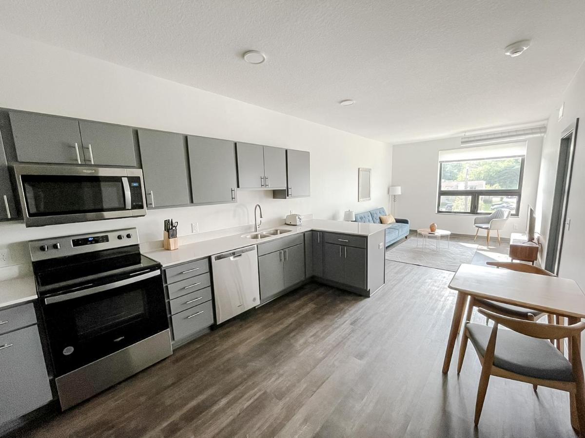 Sleepover 1Bd 1Ba Des Moines Apartments Zewnętrze zdjęcie