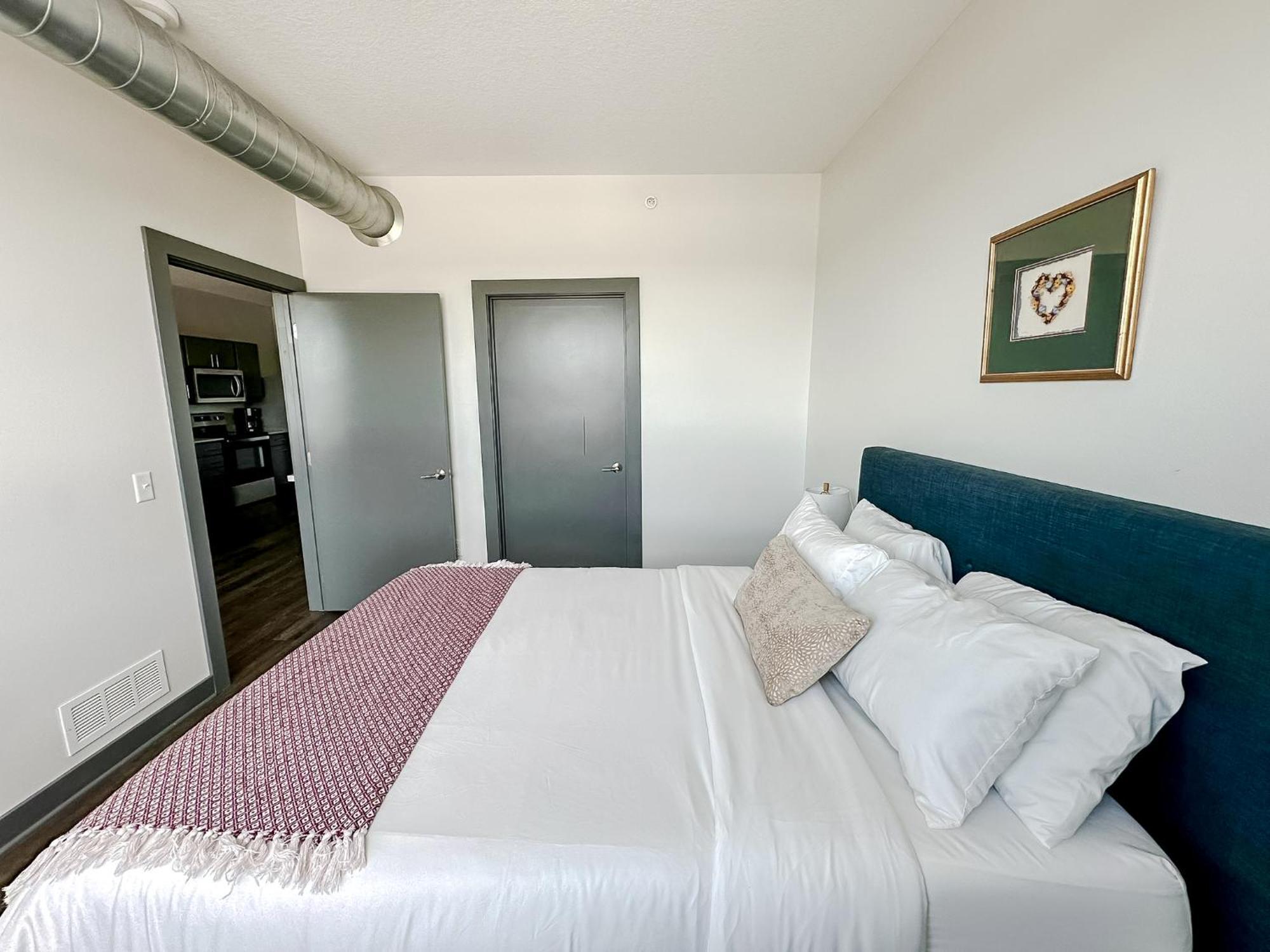 Sleepover 1Bd 1Ba Des Moines Apartments Zewnętrze zdjęcie