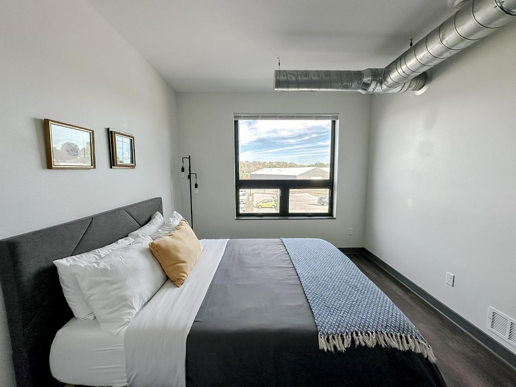 Sleepover 1Bd 1Ba Des Moines Apartments Zewnętrze zdjęcie